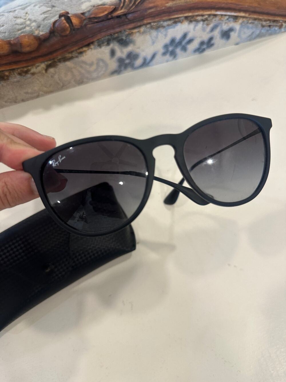 Ray-Ban Unisex 54mm Erika Classic RB4171 Black Sunglasses Classic Round